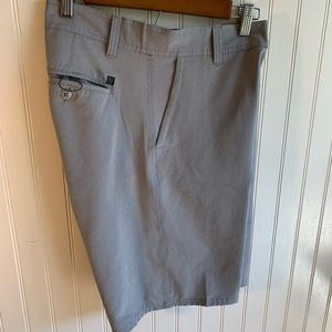 Burnside Men’s Short Gray with 2 front slit pockets and 2 rear button pockets
